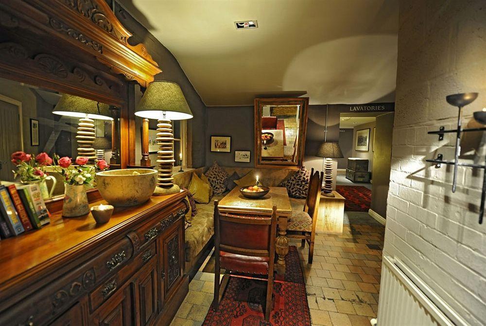 Hotel The Cholmondeley Arms Wrenbury Exteriér fotografie